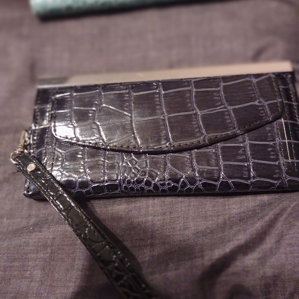 Wallets - Picture 7 of 8